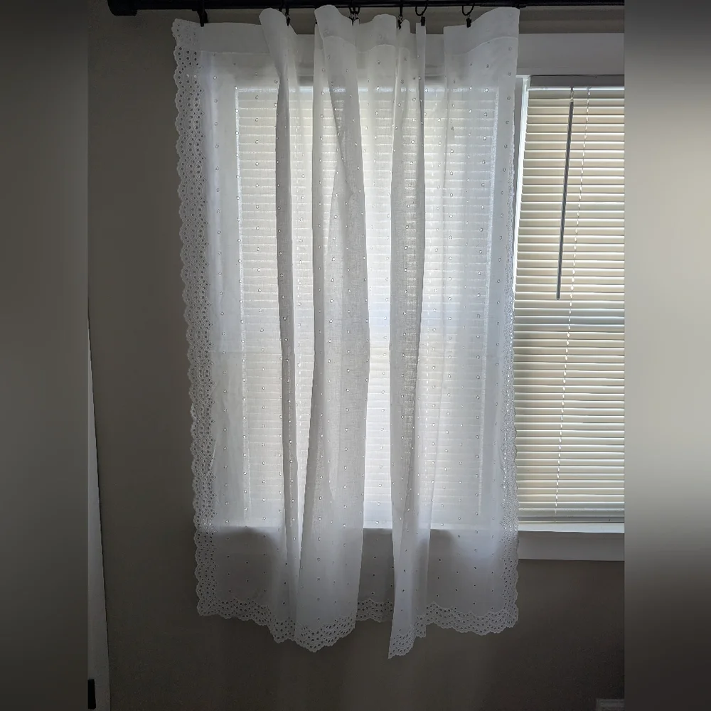 Vintage America White Eyelet Sheer Curtains with Scalloped Edge